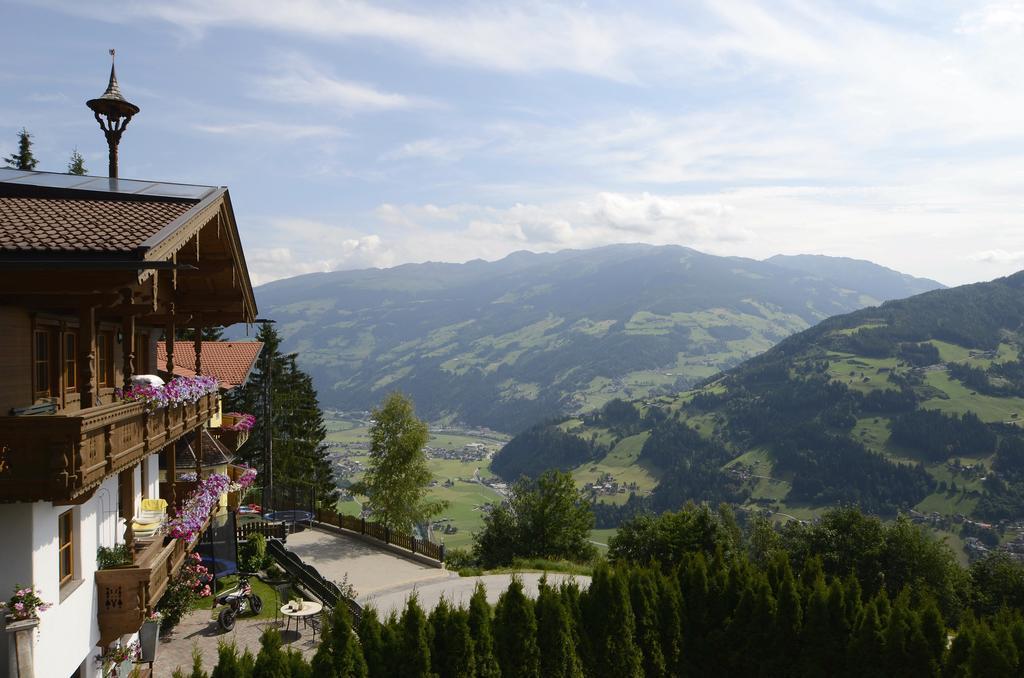 Chalet Bergzauber By Piaunddirk ヒパッハ エクステリア 写真